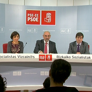 Begoa Gil, Jos Antonio Pastor eta Iaki Egaa prentsaurrekoan