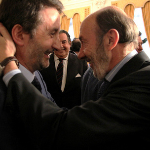 Rubalcabak Josu Jon Imaz agurtu du