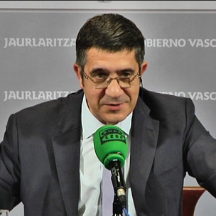 Patxi Lpez elkarrizketaren une batean