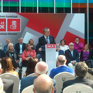 Ramn Juregui durante el acto poltico en Alava