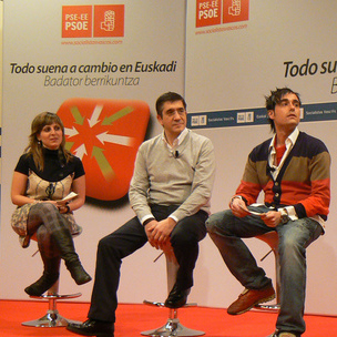 El candidato socialista ha participado en un acto con jvenes de su partido