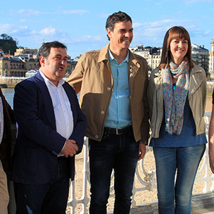 Encuentro de Pedro Snchez con Idoia Mendia, Ernesto Gasco y Denis Itxaso