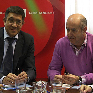Encuentro entre Patxi Lpez (PSE-EE) y Ral Arza (UGT Euskadi)