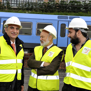 Iaki Arriola en un momento de la visita de las obras