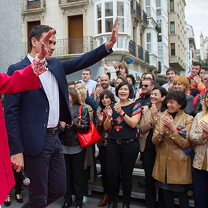 Idoia Mendia y Pedro Snchez, esta maana en Vitoria-Gasteiz. [Foto: Socialistas Vascos]