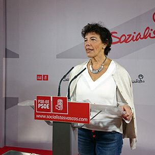 Isabel Cela gaur Bilbon egin duen prentsaurrekoan [Argazkia: Euskal Sozialistak]