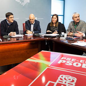 Javier Lasarte, PSE-EEko Batzorde Exekutiboak egindako bilera batean. (Argazkia: Euskal Sozialistak)