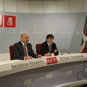 Jos Antonio Pastor eta Iaki Egaa prentsaurrekoan