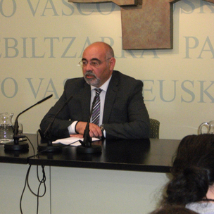 Jos Antonio Pastor, Legebiltzarrean egindako prentsaurrekoaren une batean
