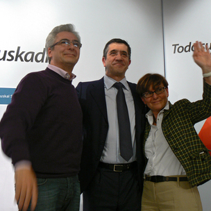 Junto a Gemma Zabaleta y Carlos Totorika