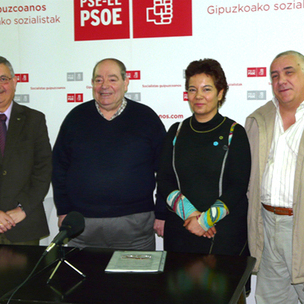 Miguel Buen en la presentaci�n de Mari Carmen Barrenetxea