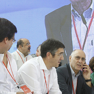Patxi Lpez, Rodolfo Ares, Idoia Menda, J.A. Pastor PSE-EE-ko beste kargudun batzuekin