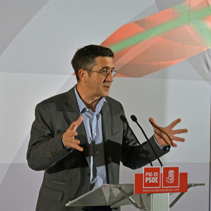 Patxi Lpez Arabako topaketan