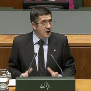 Patxi Lpez durante su intervencin en el Parlamento