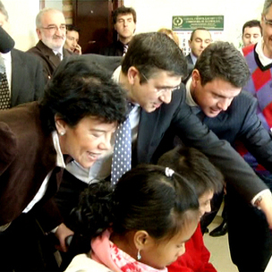 Patxi Lpez e Isabel Cela en un momento de la presentacin de Eskola 2.0