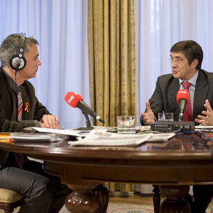 Patxi Lpez en un momento de la entrevista