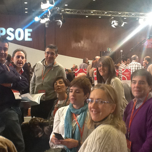 Patxi Lpez junto a delegados del PSE-EE