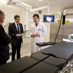 Patxi Lpez y Rafael Bengoa en el Hospital de Cruces