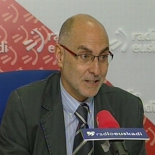 Rodolfo Ares, Herrizaingo sailburua