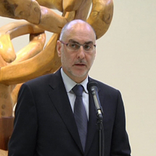 Rodolfo Ares, Herrizaingo sailburua