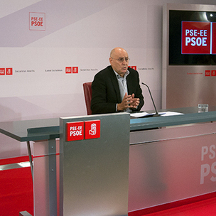 Rodolfo Ares gaur goizean Bilbon ema duen prentsaurrekoan Eusko Jaurlaritzaren Bake eta Bizikidetzarako Planari buruz hitz egiteko