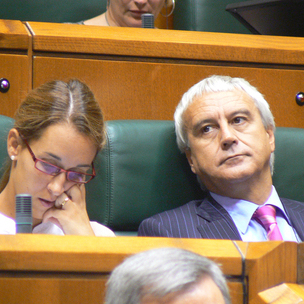 Vicente Reyes y Natalia Rojo, PSE-EEko legebiltzarkideak