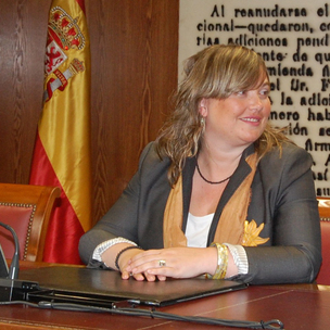 Yolanda Vicente, Senadora del PSE-EE