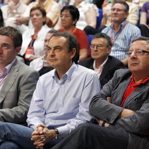 Zapatero en la clausura del Congreso de los socialistas navarros