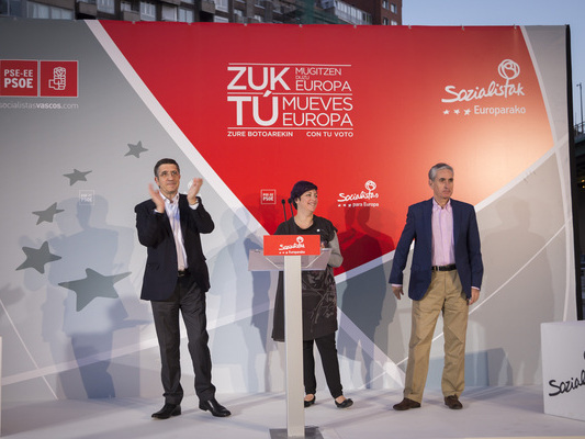 Acto de inicio de la campaa electoral al Parlamento Europeo de los Socialistas Vascos en Bilbao.