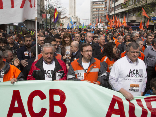 Los Socialistas Vascos en apoyo del futuro industrial de Euskadi. [Foto: Socialistas Vascos]