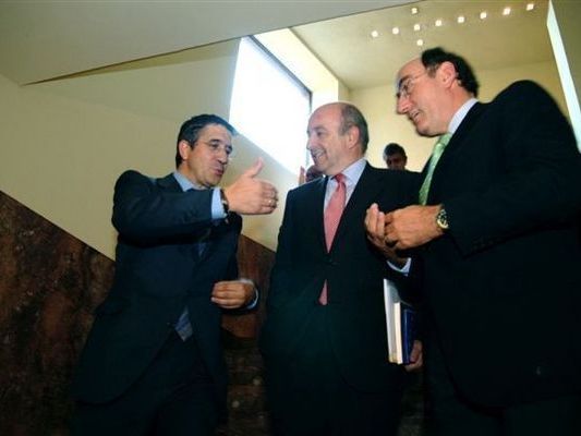 Patxi Lpez, Joaqun Almunia e Ignacio Snchez Galn, presidente de Iberdrola 