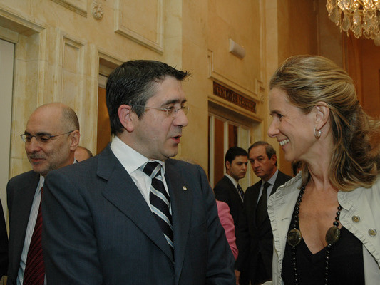 Patxi Lpez acompaado por la Ministra de Ciencia e Innovacin, Cristina Garmendia 