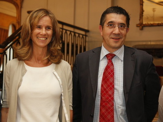 Patxi Lpez junto a Cristina Garmendia 