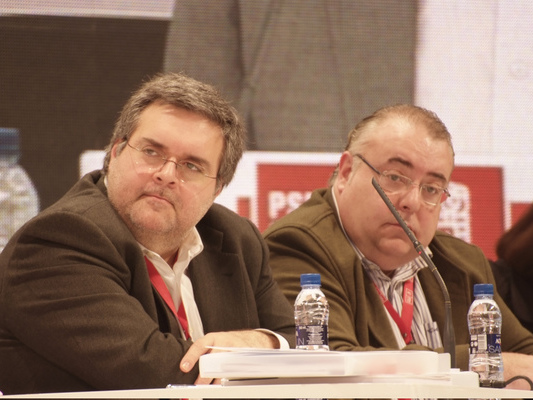 Txema Oleaga, Portavoz del Grupo Socialista en el Ayuntamiento de Bilbao junto a Tontxu Rodrguez, Alcalde de Barakaldo