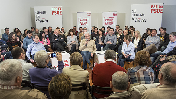 Enpleguari buruzko batzar irekia Luz Rodríguez, Carlos Totorika eta Alfonso Gilekin