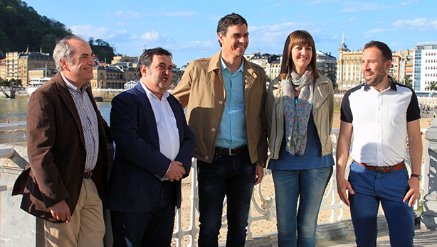 Encuentro de Pedro Snchez con Idoia Mendia, Ernesto Gasco y Denis Itxaso