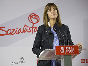 Idoia Mendia durante la rueda de prensa [Fuente:Socialistas Vascos]