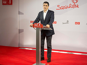 Patxi Lpez, Secretario General de los Socialistas Vascos.