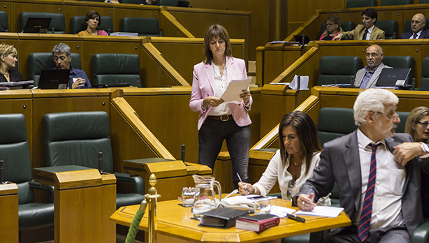 Idoia Mendia en el Parlamento Vasco [Foto de archivo: Socialistas Vascos]